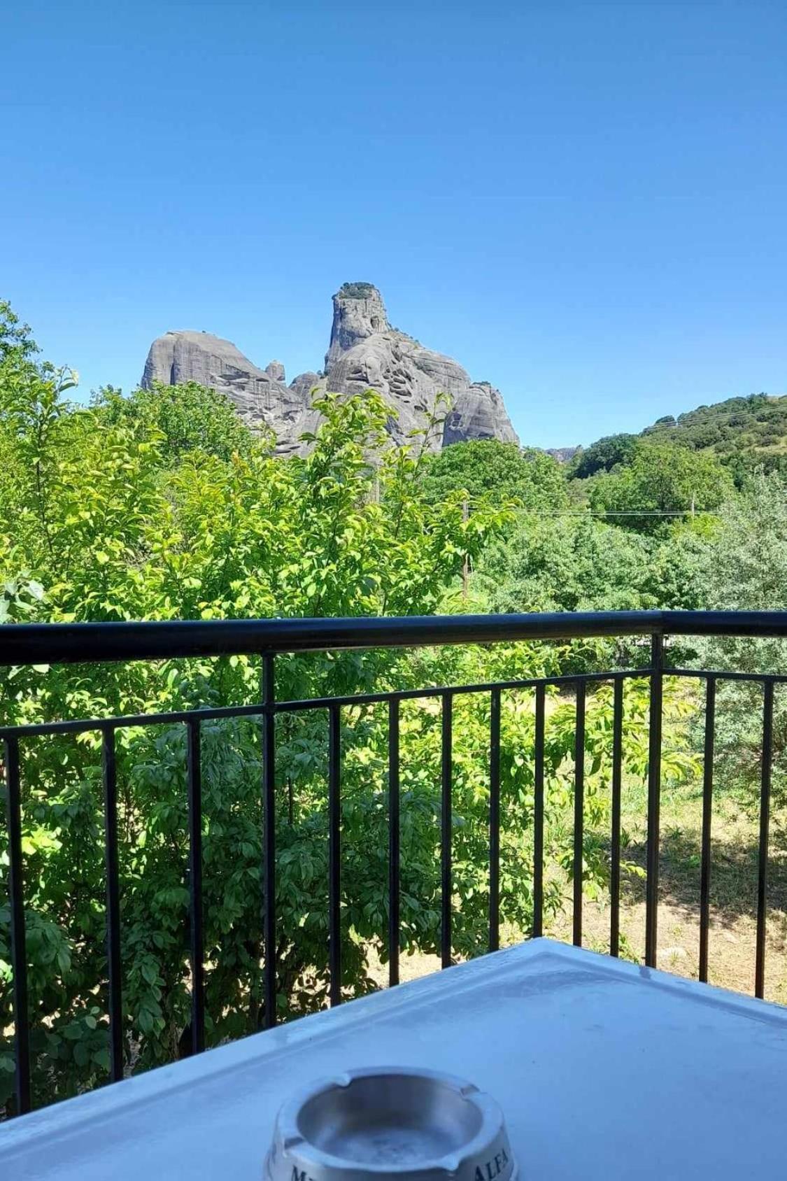 Meteora Garden Bed and Breakfast Kalambaka Eksteriør billede